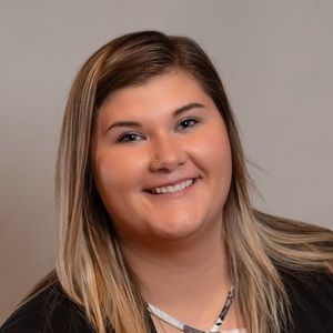 Meet your Posher, Desirae